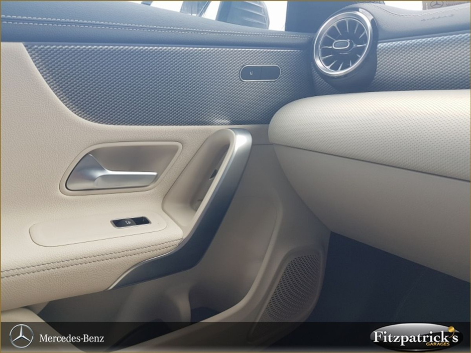 Mercedes-Benz CLA Class CLA250E PHEV Coup A/T Progressive — thumbnail 13