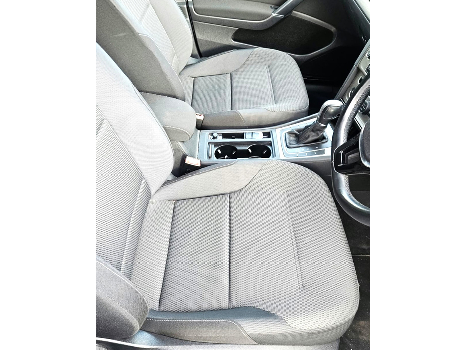 2016 Volkswagen Golf 1.2L Petrol For Sale Images