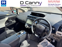2018 Toyota Prius+ 1.8L Petrol Hybrid For Sale Images
