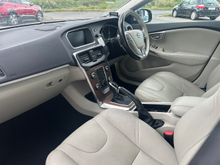 2017 Volvo V40 2L Diesel For Sale Images