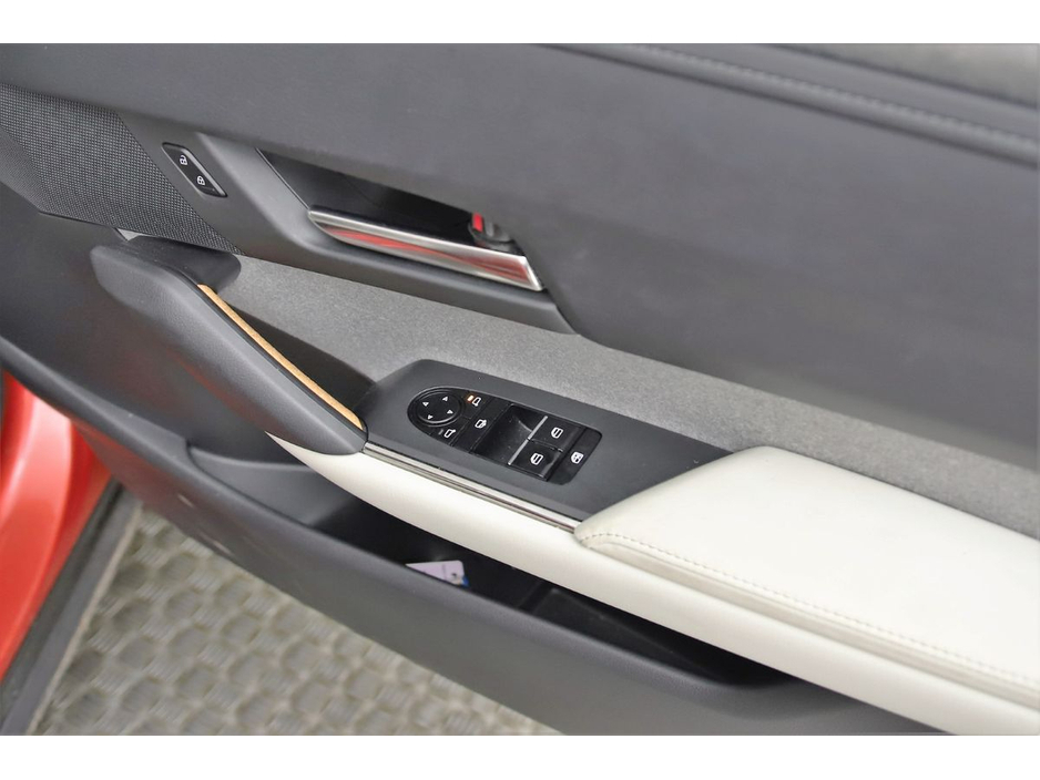 Mazda MX-30 EV EXCLUSIV LINE 35.5 KWH 145BHP *BI-TONE ROOF*HUP* — thumbnail 26