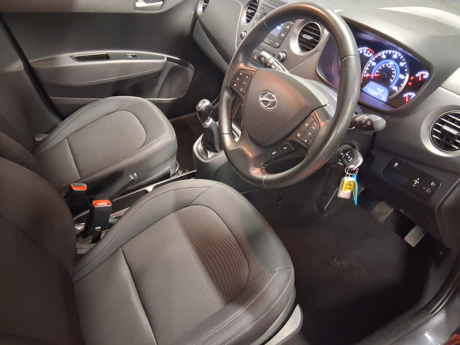 Hyundai i10 NCT MARCH 2028 — thumbnail 6