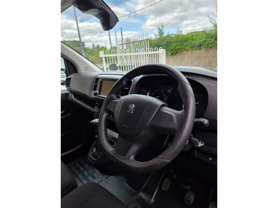 2023 Peugeot Expert 1.5L Diesel For Sale Images