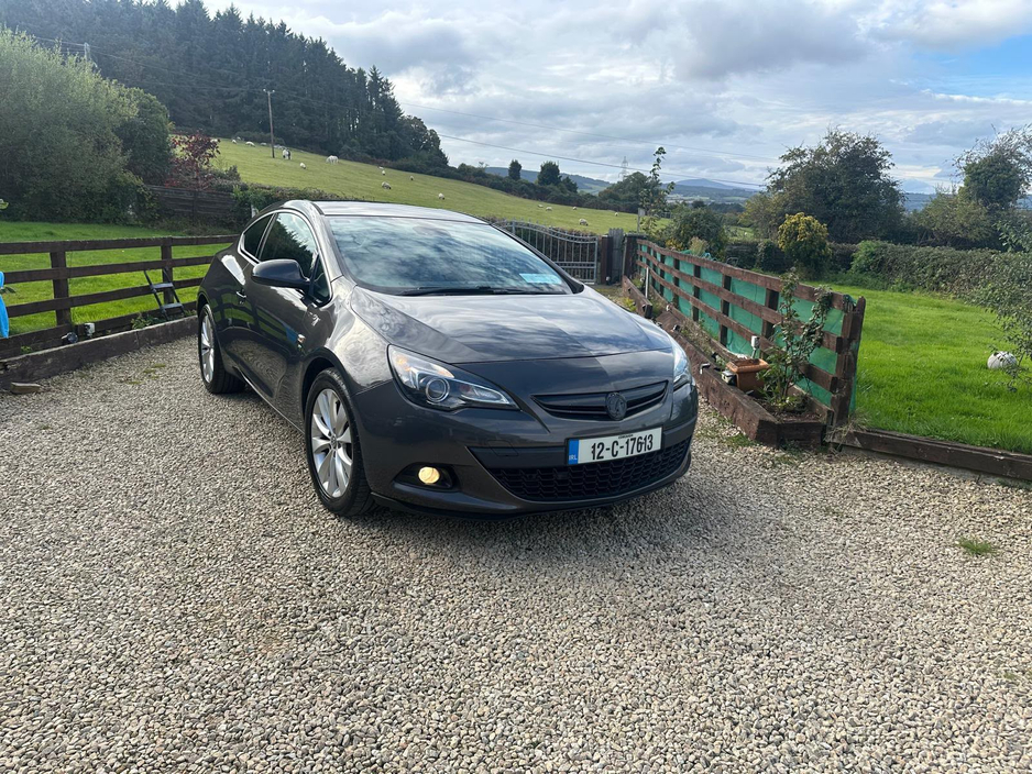 2012 Vauxhall Astra 2L Diesel For Sale Images