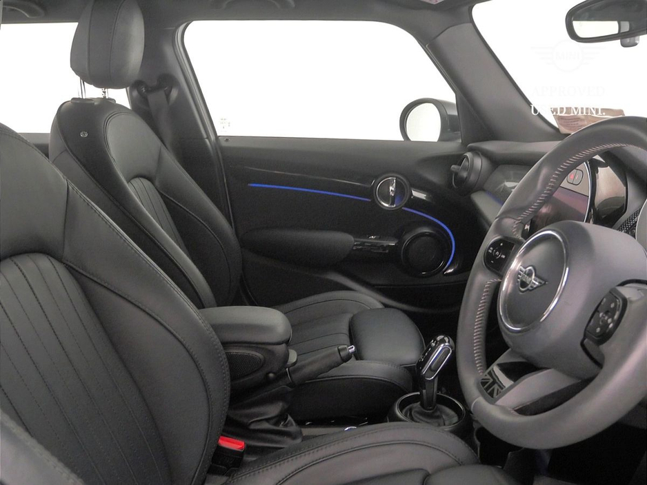2024 MINI Hatch 1.5L Petrol For Sale Images