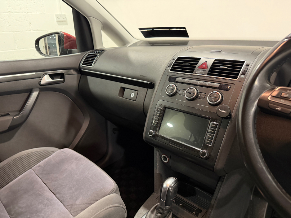 2015 Volkswagen Touran 1.4L Petrol For Sale Images