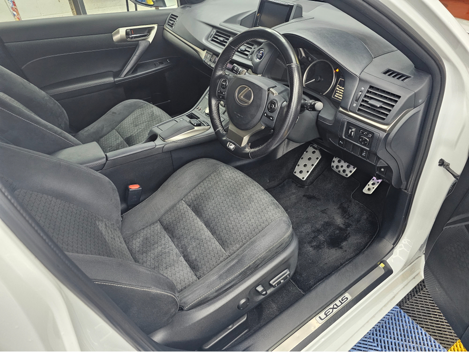 2017 Lexus CT 200 h 1.8L Petrol Hybrid from Autowrap Motors CarsIreland.ie