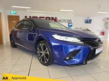 Toyota Camry Hybrid World Sport Premier Edition Automatic