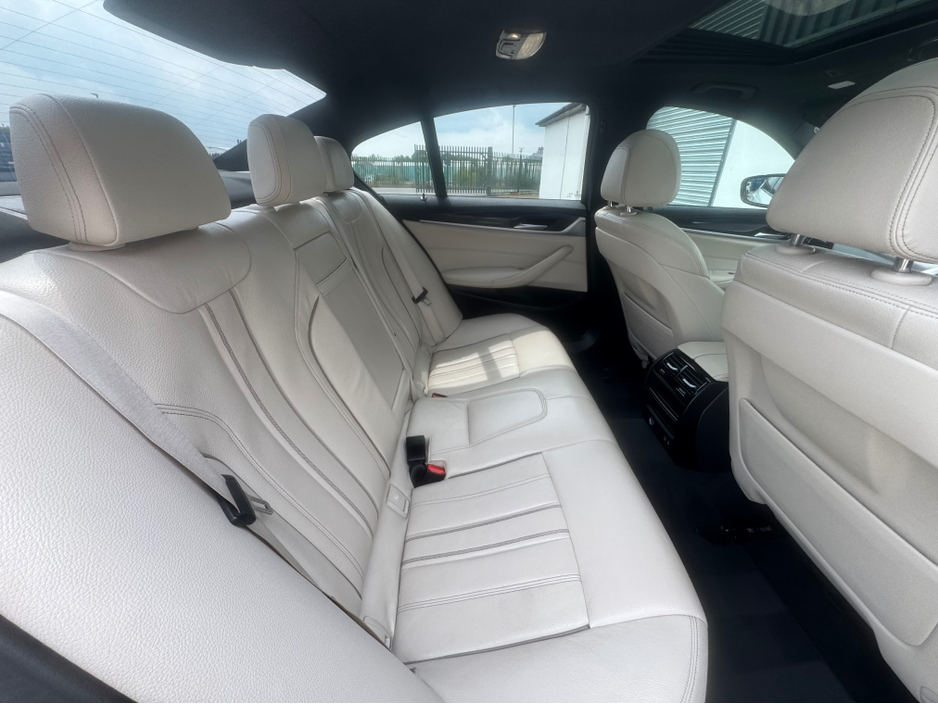2023 BMW 5 Series 2.0L Diesel Hybrid For Sale Images