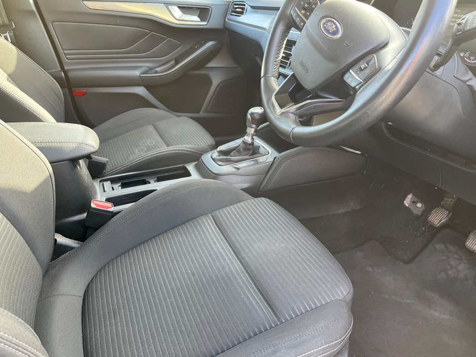2021 Ford Focus 1L Petrol Hybrid For Sale Images