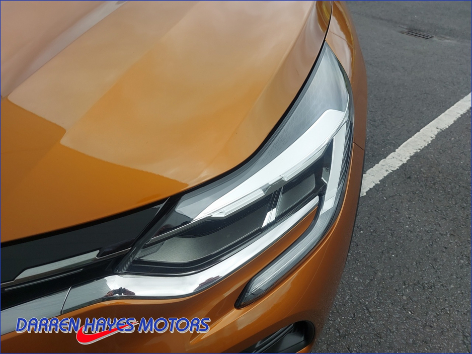 2021 Renault Captur 1.3L Petrol For Sale Images