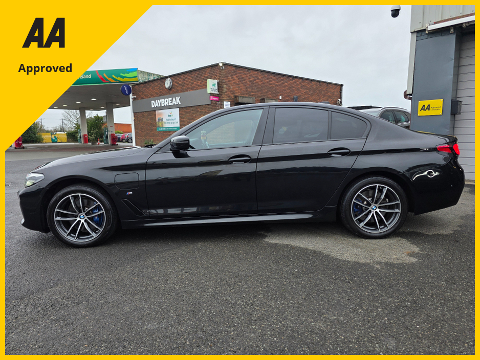 2021 BMW 5 Series 2L Petrol Plug-in Hybrid For Sale Images
