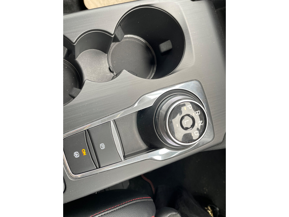2023 Ford Kuga 2.5L Petrol Plug-in Hybrid For Sale Images