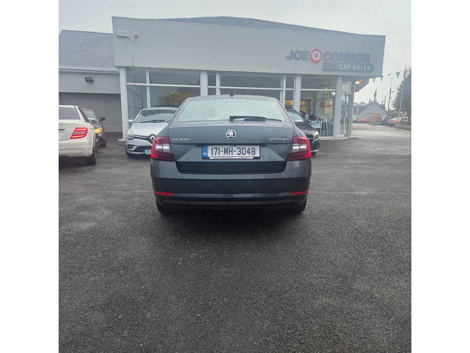 2017 Skoda Octavia 1L Petrol For Sale Images