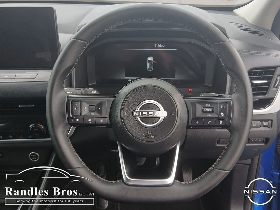 Nissan Qashqai 1.3 PET MILD HYBRID SV PREMIUM — thumbnail 16