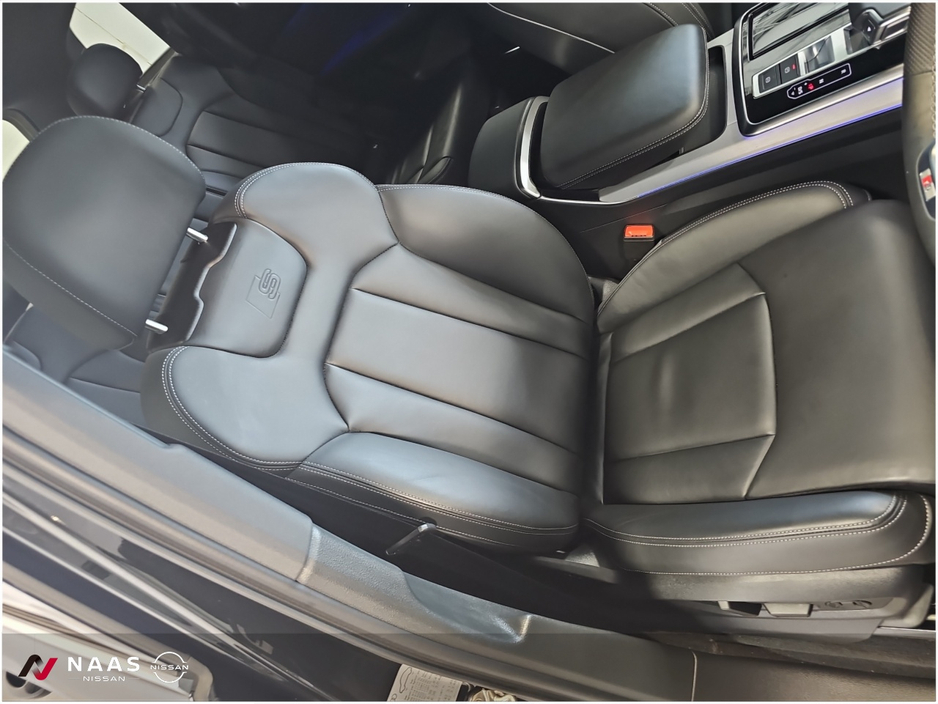 2025 Audi Q7 3L Petrol Plug-in Hybrid For Sale Images