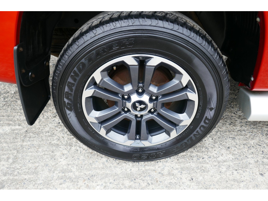 2020 Mitsubishi L200 2.3L Diesel For Sale Images