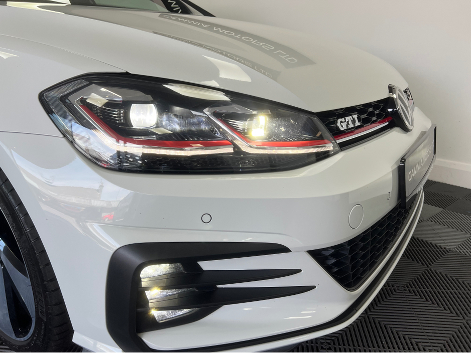 2017 Volkswagen Golf 2.0L Petrol For Sale Images