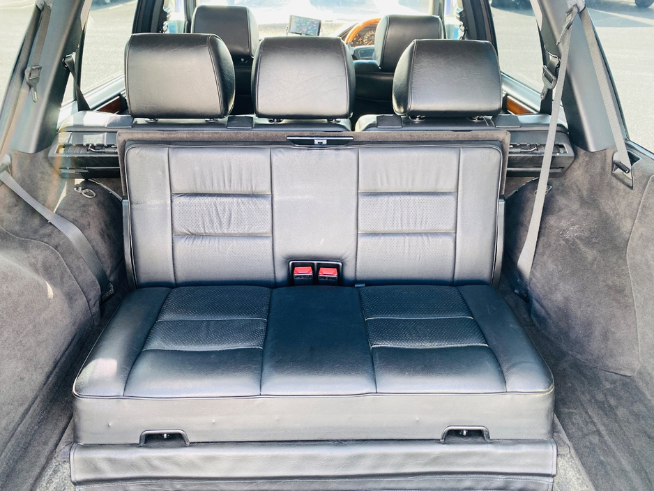 1995 Mercedes-Benz E Class 2.8L Petrol For Sale Images