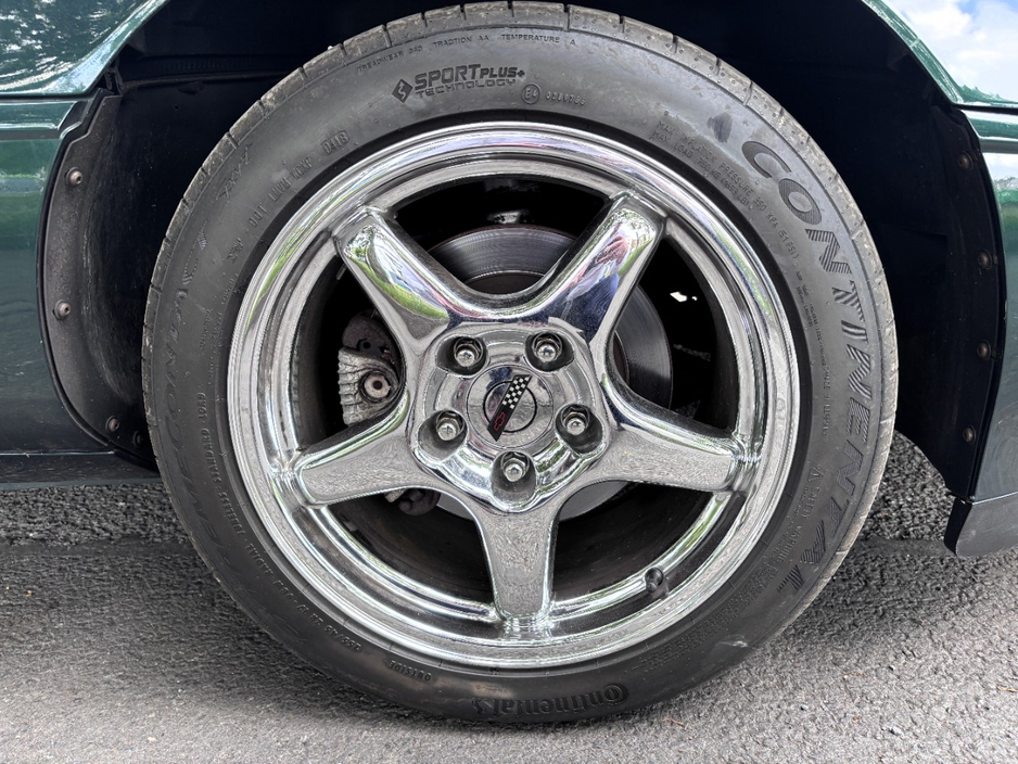 1993 Chevrolet Corvette 5.8L Petrol For Sale Images