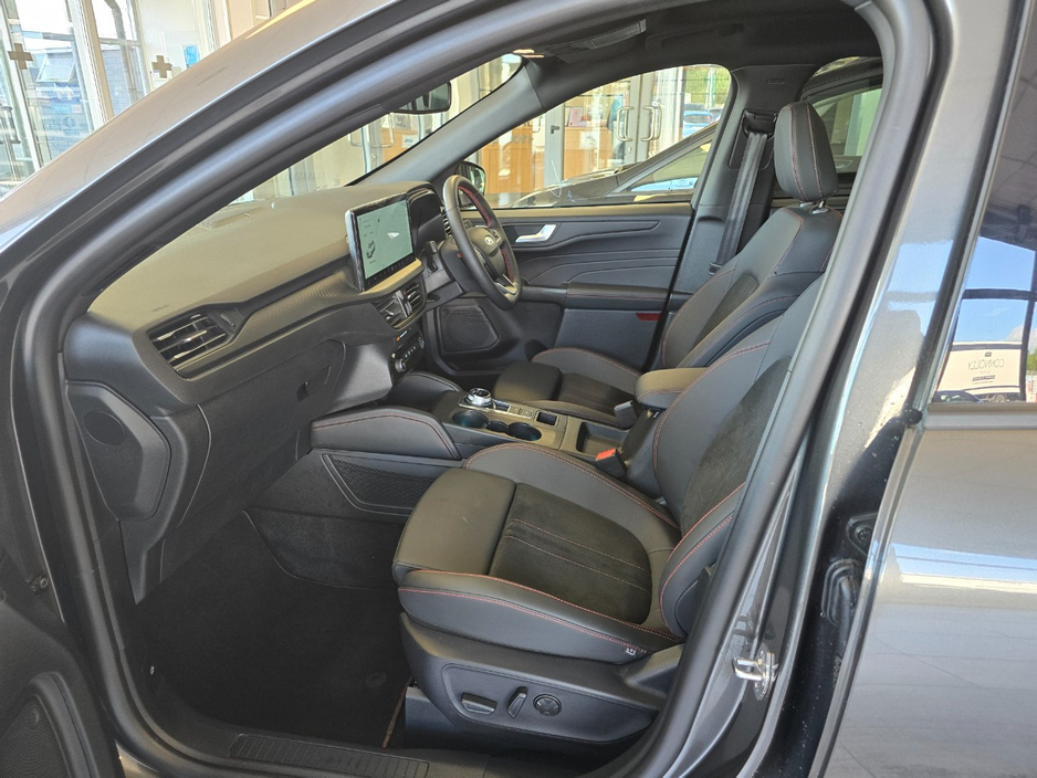 2026 Ford Kuga 2.5L Hybrid For Sale Images