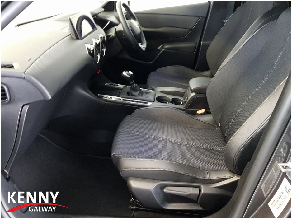 2025 DS Automobiles DS 3 1.2L Petrol For Sale Images