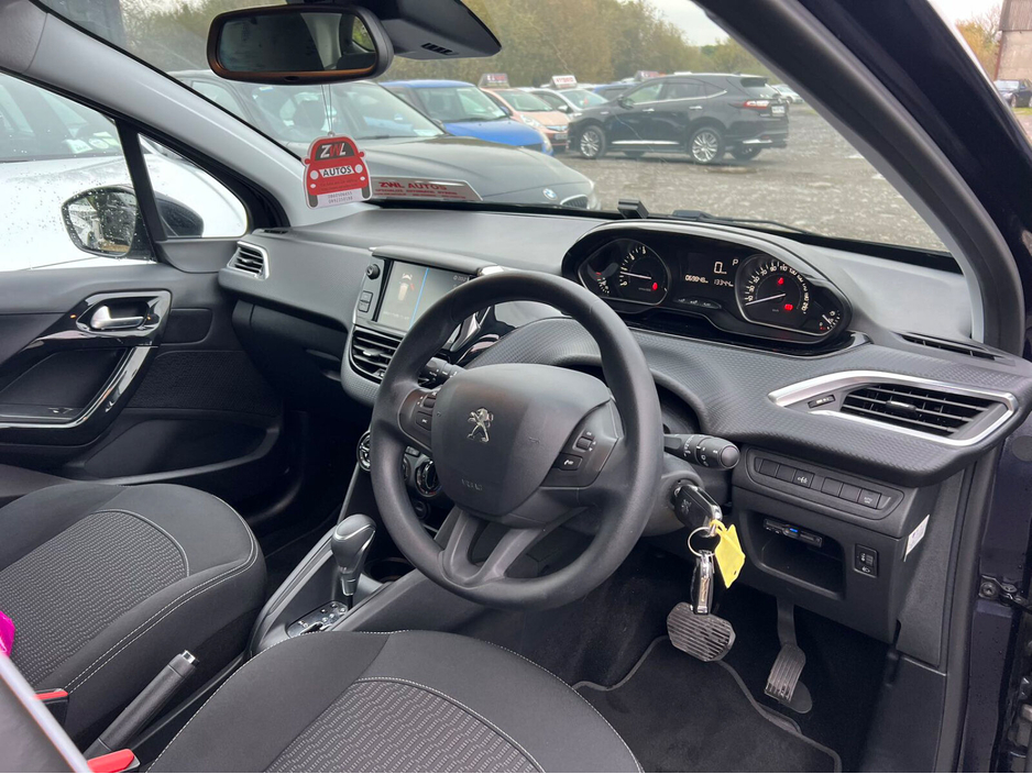 Peugeot 208 1.2 PureTech 110bhp Auto Active — thumbnail 13