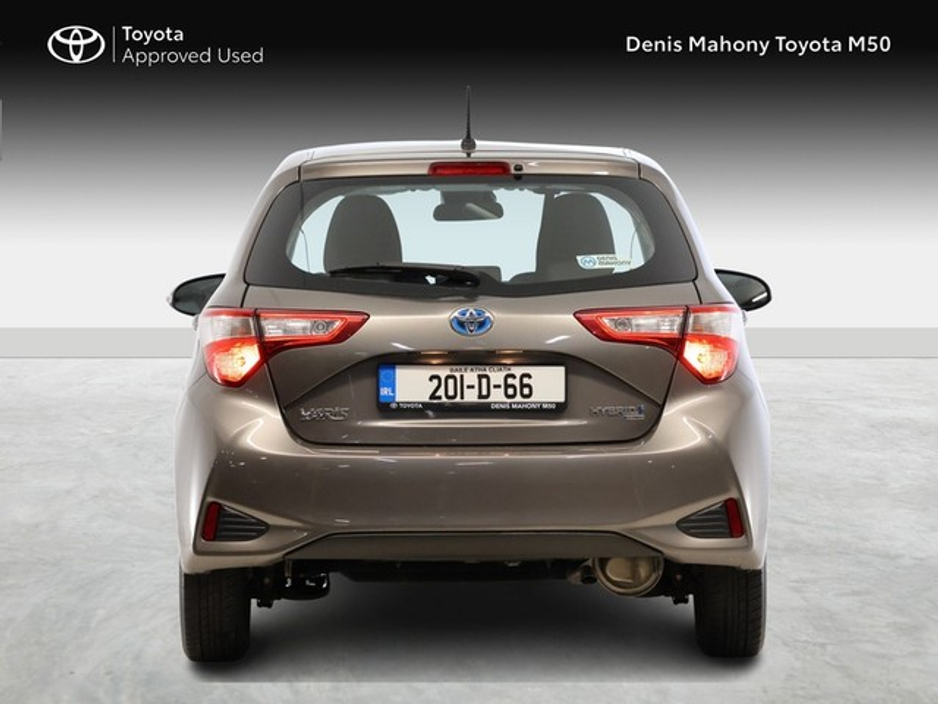 Toyota Yaris Luna Hybrid — thumbnail 4