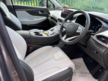 2023 Hyundai Santa Fe 1.6L Petrol Plug-in Hybrid For Sale Images