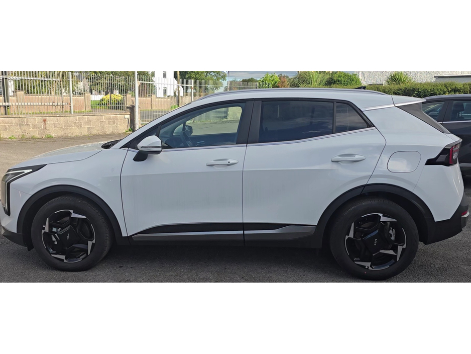 2026 Kia Sportage 1.6L Diesel Hybrid For Sale Images