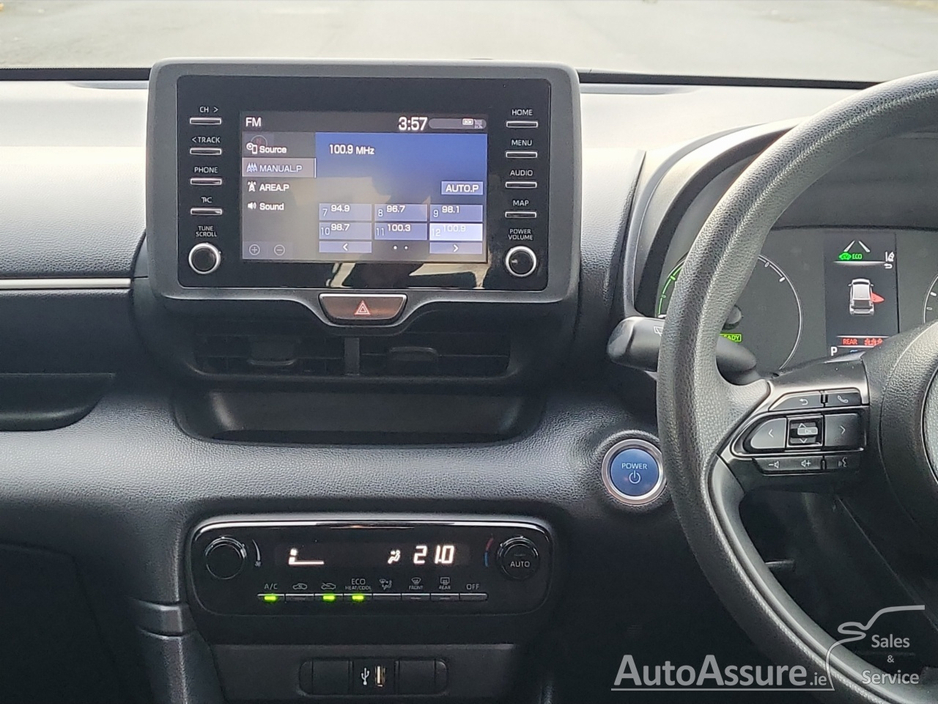 2022 Toyota Yaris 1.5L Hybrid For Sale Images