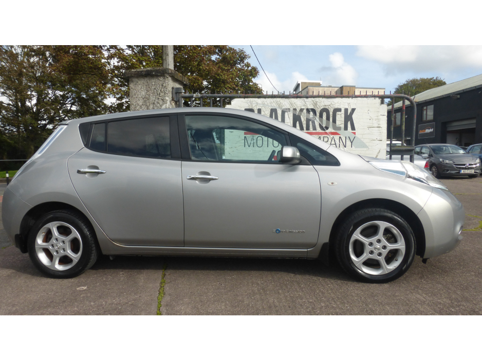 Nissan Leaf EV SV COLD PK 4DR AUTO — thumbnail 6
