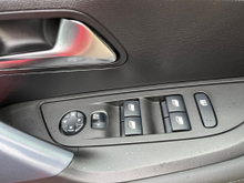 2021 Peugeot 2008 0L Electric For Sale Images