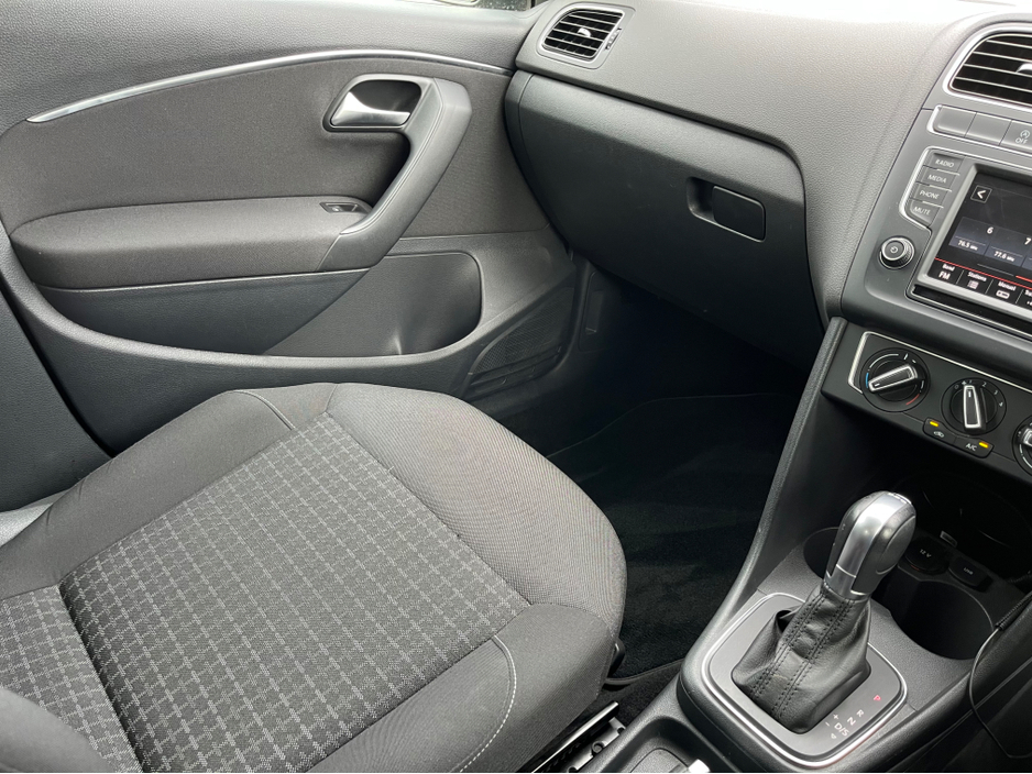 2015 Volkswagen Polo 1.2L Petrol For Sale Images
