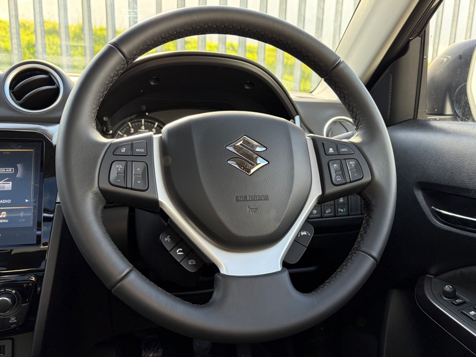 2026 Suzuki Vitara 1.4L Petrol Hybrid For Sale Images