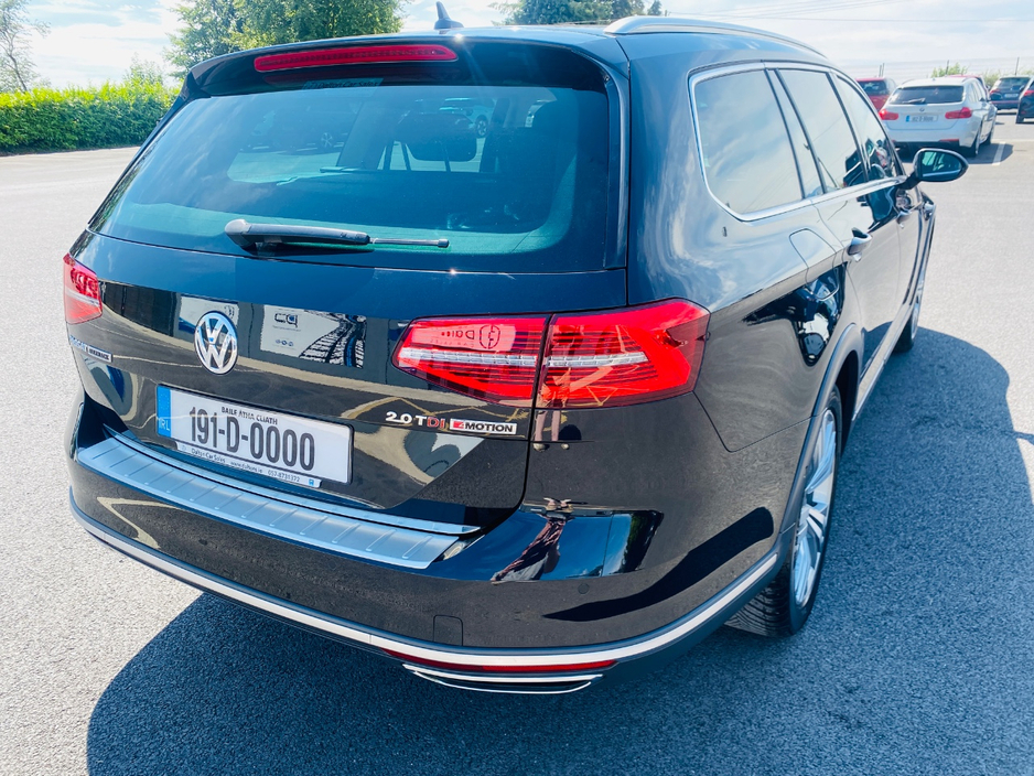 2019 Volkswagen Passat 2L Diesel For Sale Images