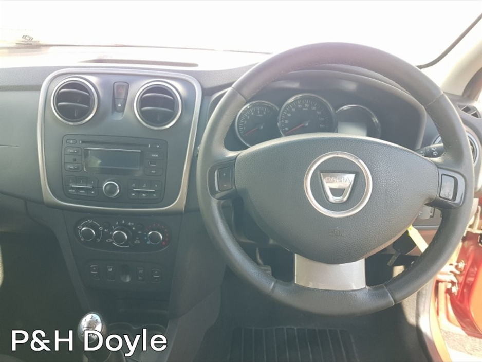 Dacia Sandero Stepway SIGNATURE — thumbnail 2