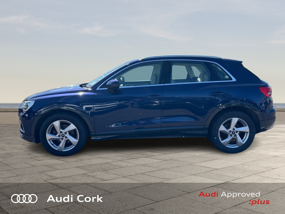 Audi Q3 2.0 35TDI 150BHP SE AUTOMATIC WITH COMFORT PACK, HIGH BEAM ASSIST & AMBIENT LIGHTING — thumbnail 4