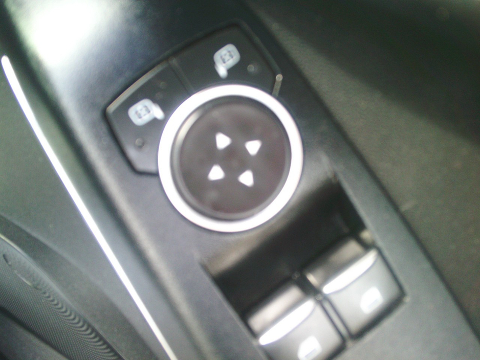 Ford Fiesta NCT 2028, ZETEC, €190 TAX, LOW KMS. HISTORY. — thumbnail 19