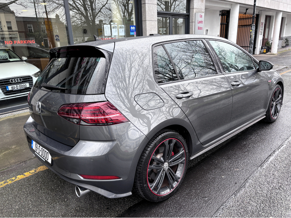 2019 Volkswagen Golf 2.0L Petrol For Sale Images