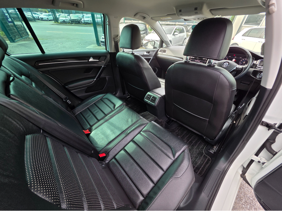 2020 Volkswagen Golf 1.4L Petrol For Sale Images