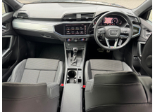 2023 Audi Q3 1.4L Petrol Plug-in Hybrid For Sale Images
