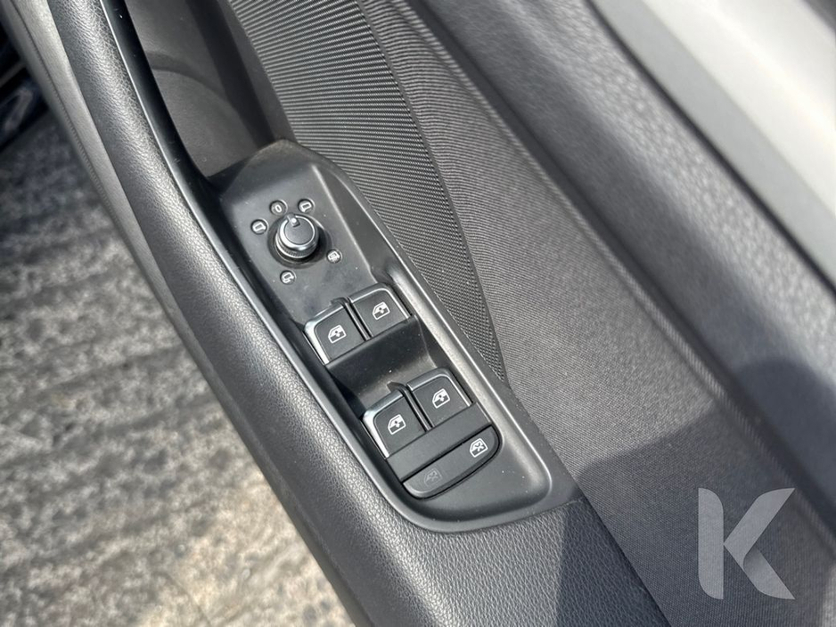 Audi A3 1.4 AUTOMATIC - REVERSE CAMERA - CRUISE CONTROL — thumbnail 15