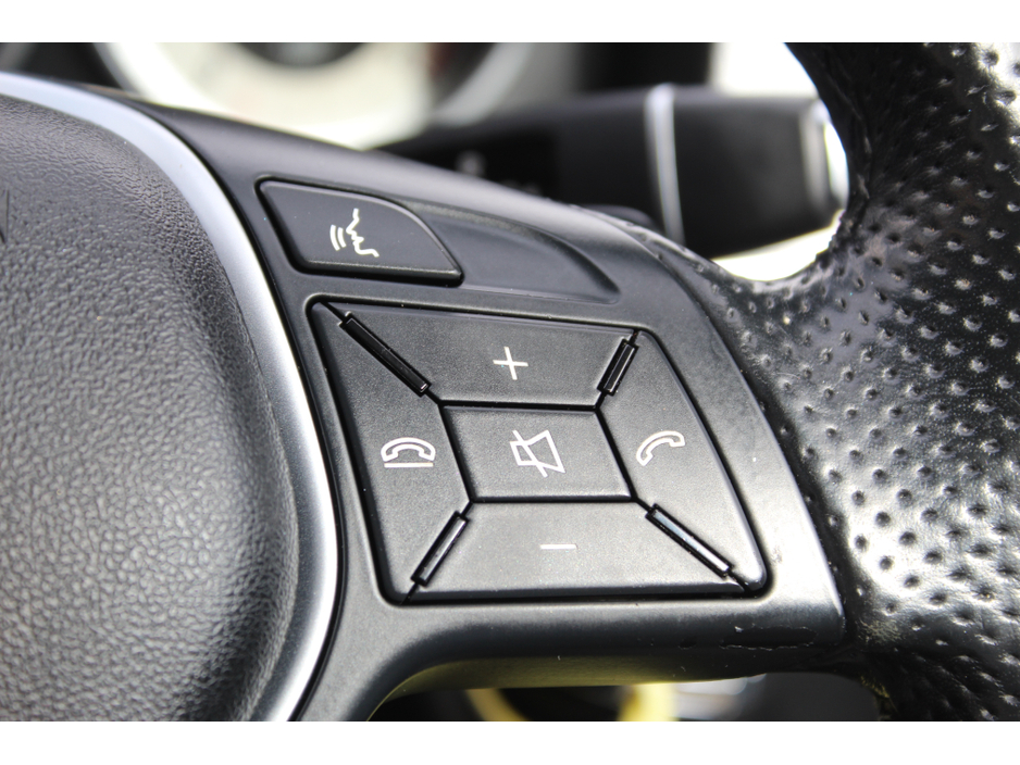 2014 Mercedes-Benz E Class 2.1L Diesel For Sale Images