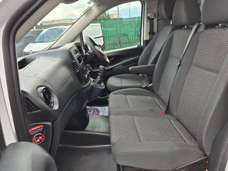 2022 Mercedes-Benz Vito 2L Diesel For Sale Images