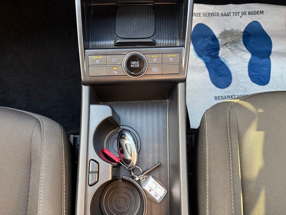 2025 Hyundai Kona 1.6L Petrol Hybrid For Sale Images