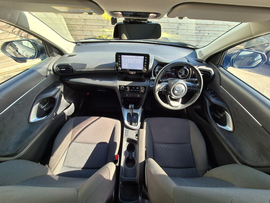 Toyota Yaris Cross 1.5 HYBRID / LUNA G PACK / TAX €150 — thumbnail 16