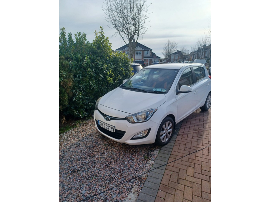 Hyundai i20 ACTIVE 84BHP 5DR 85PS — thumbnail 2