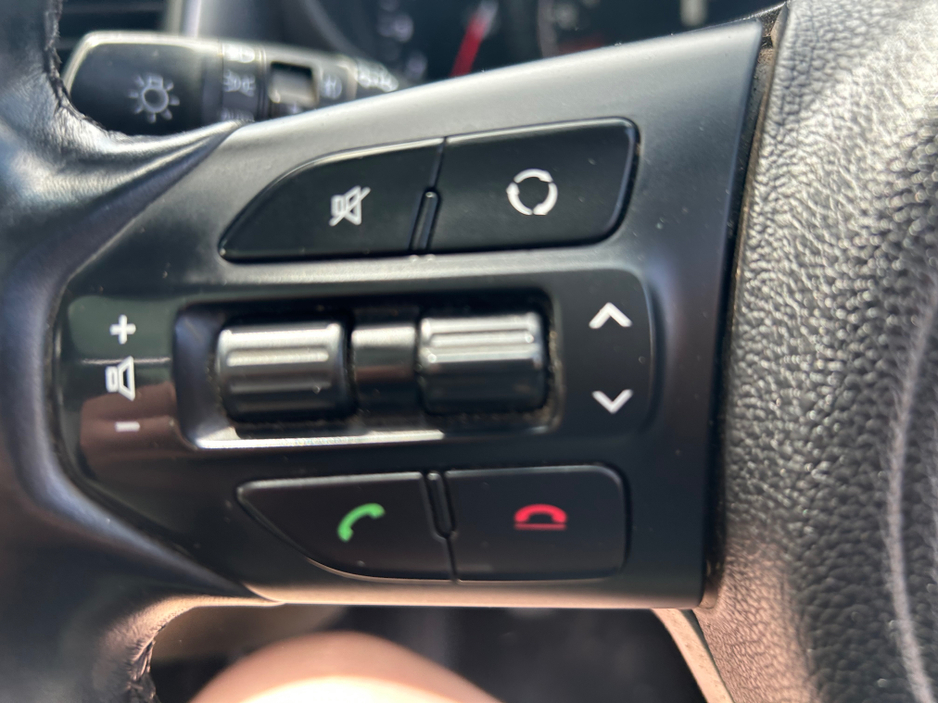 2016 Kia Sorento 2.2L Diesel For Sale Images