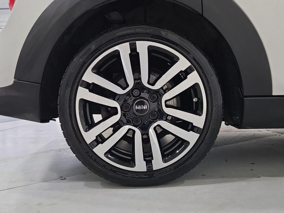 2022 MINI Hatch 1.5L Petrol For Sale Images